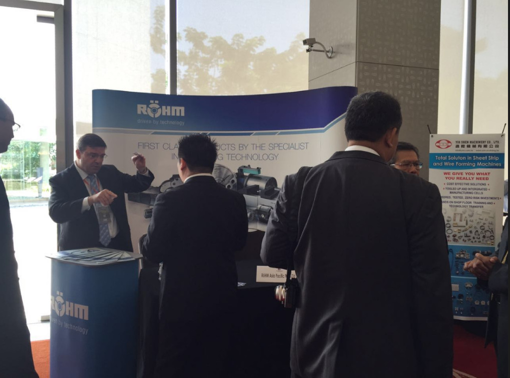 Booth Visiting ＠“The 2nd Asian Automotive World Class Manufacturing Summit 2015”