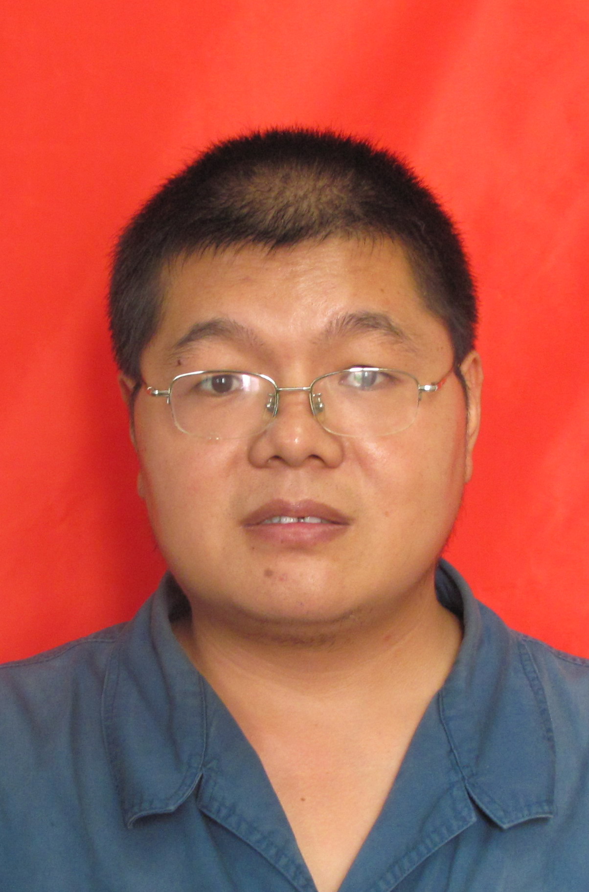 Mr. Yuewei Han