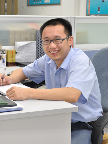 Dr. Zhou Fang